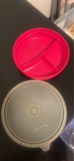 Tupperware Divided Plate with Lid