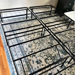 King Metal Platform Bed Frame