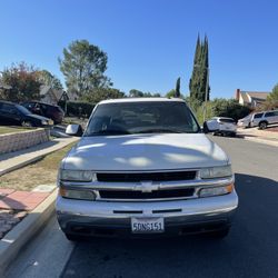 2003 Chevrolet Suburban