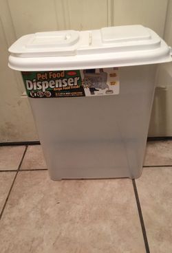 Buddeez pet food dispenser up to 22lbs