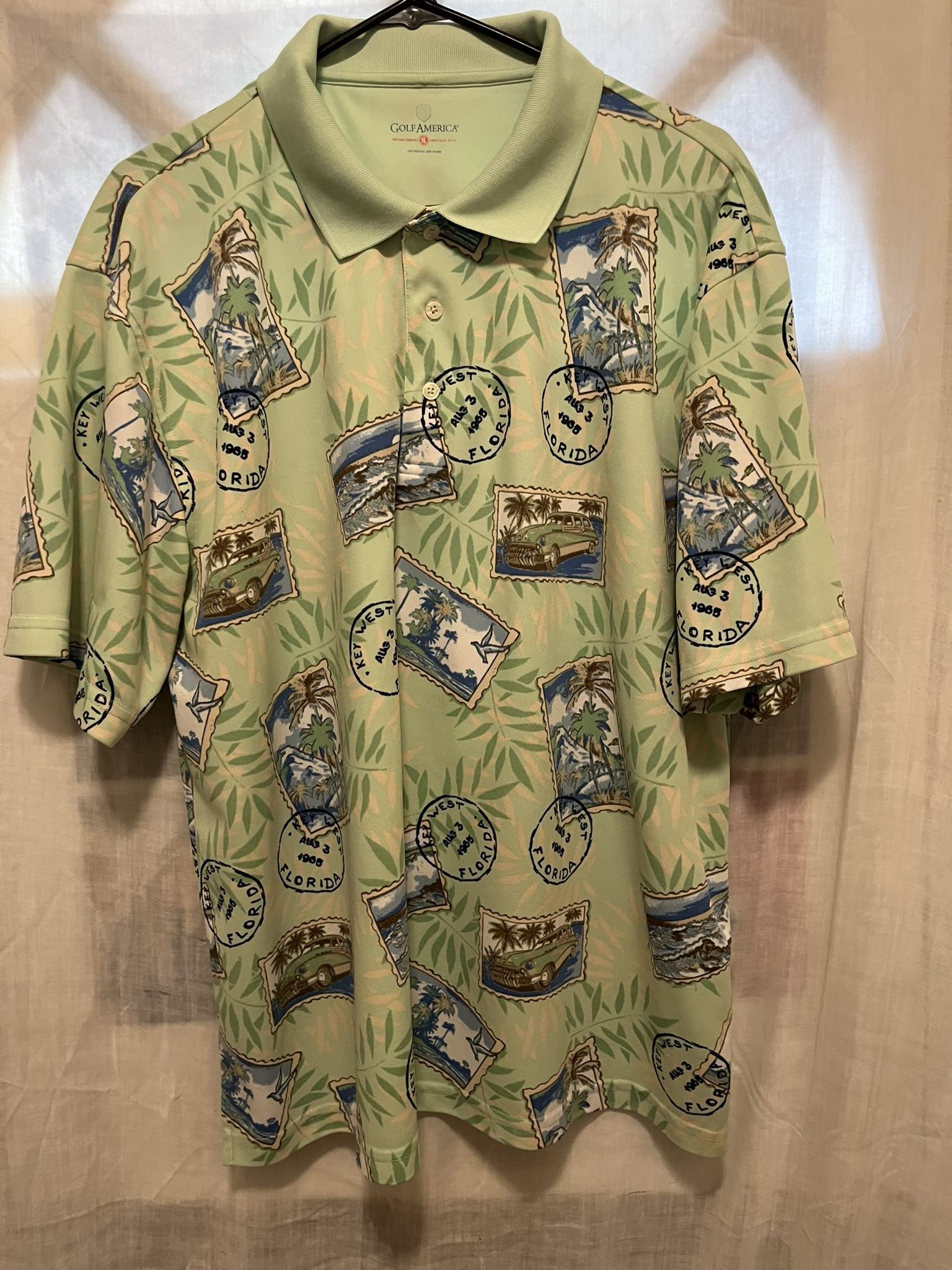 Men’s polo golf shirt