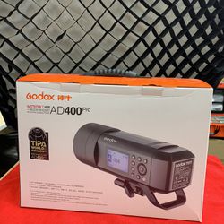 Godox AD400Pro With Softbox Kit