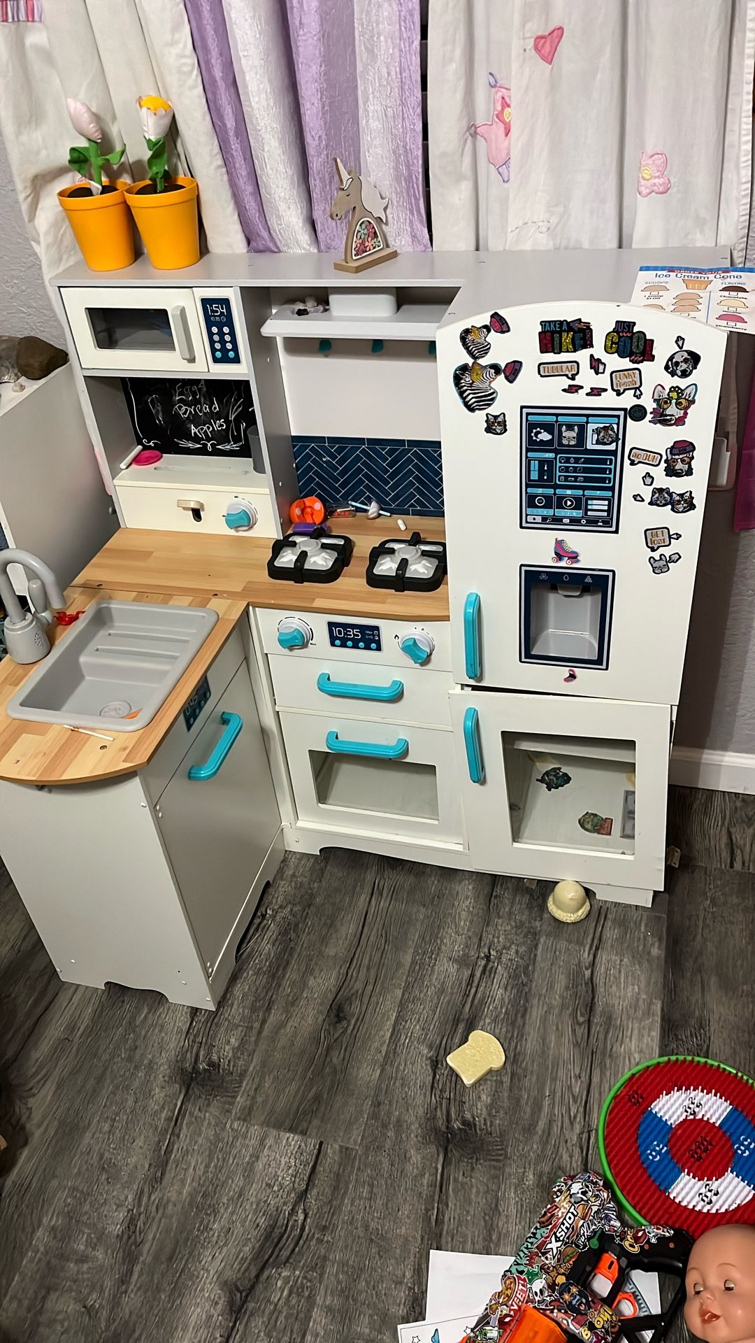 Members Mark Deluxe Wooden Kitchen Play Center