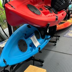 10’ Fishing Kayak New Great For Bay And Rivers