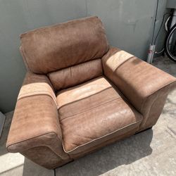 Cigar chair