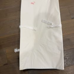 Munchkin Changing Pad 