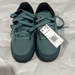 Kids Five Ten Shoes Size 5