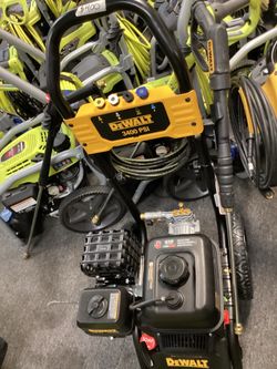Dewalt Gas Power 3400 PSI Pressure Washer $400