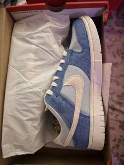 Nike dunks men’s 8.5 $150