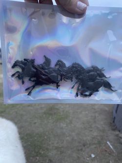 Resin Made Running Horses Fridge Mangets