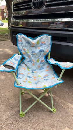 Kids fold up chair