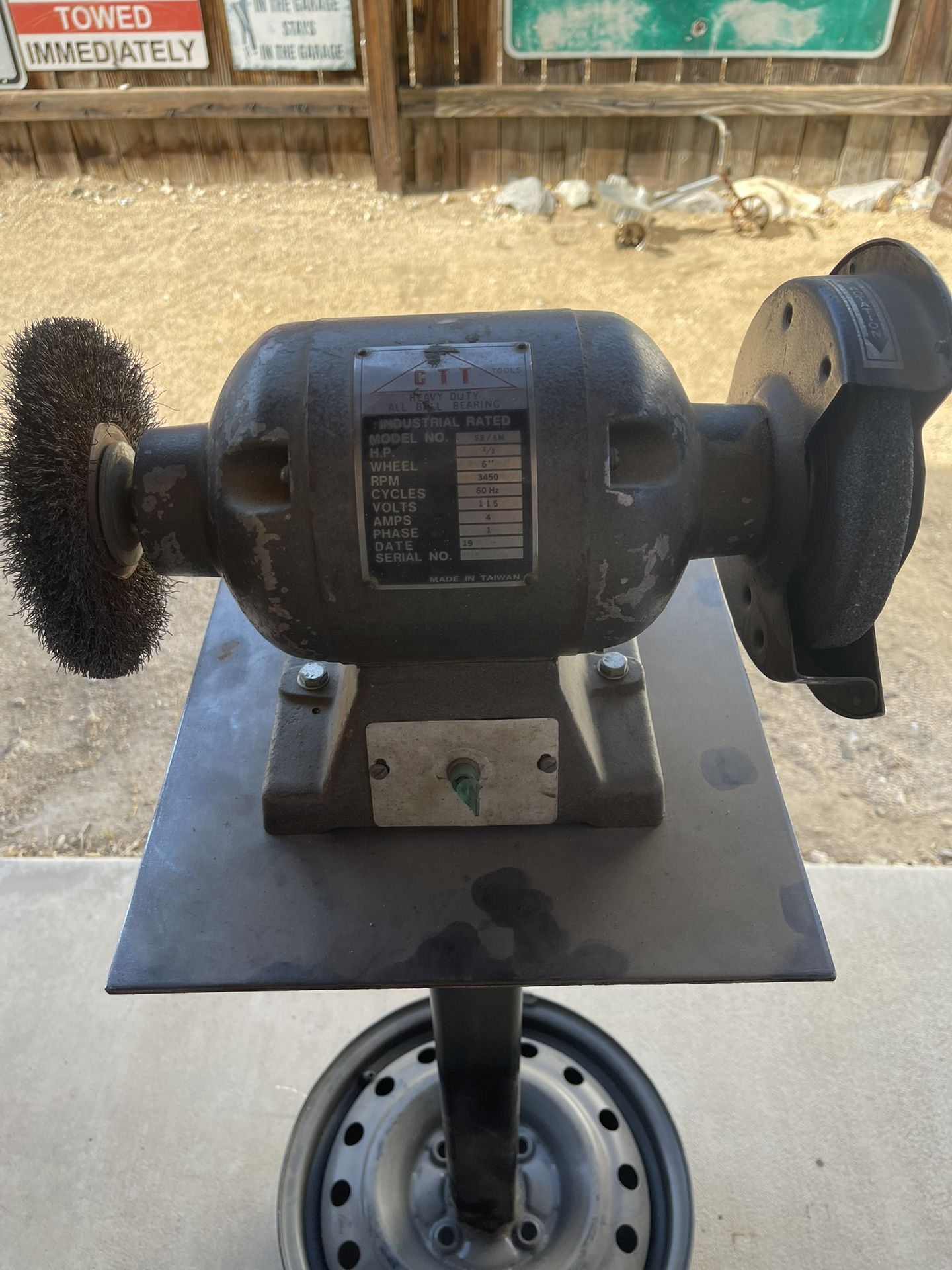 Grinder And Stand