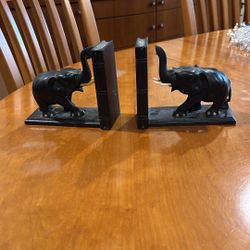 Elephant Book Ends