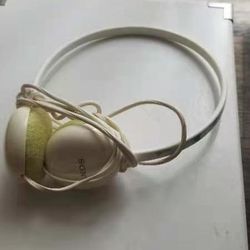 Sony white headphone