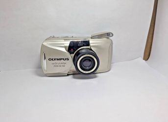 Olympus Stylus Epic Zoom 80 35mm Point & Shoot Quartzdate Camera Working