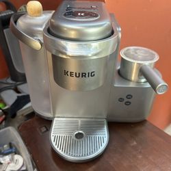 Café Special Edition Single Serve Coffee, Latte & Cappuccino Maker. 