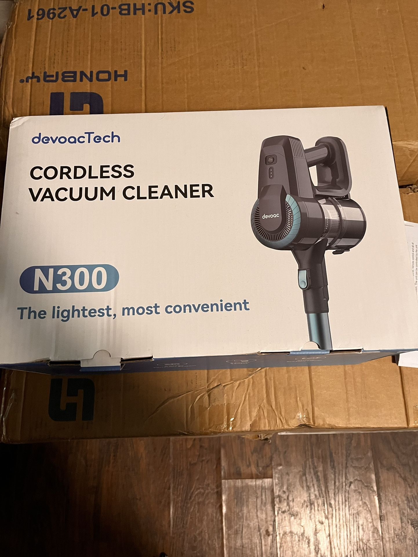 Devoac Cordless Vacuum Cleaner, 6 In 1 Ultra Lightweight Stick Vacuum