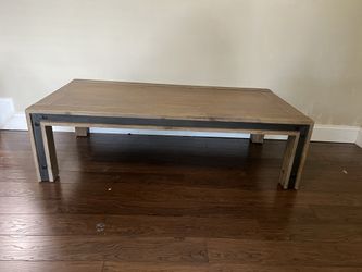Wood Coffee Table 