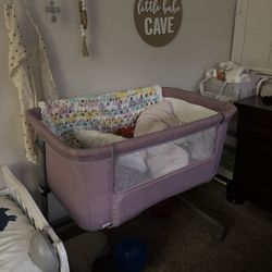 Baby crib