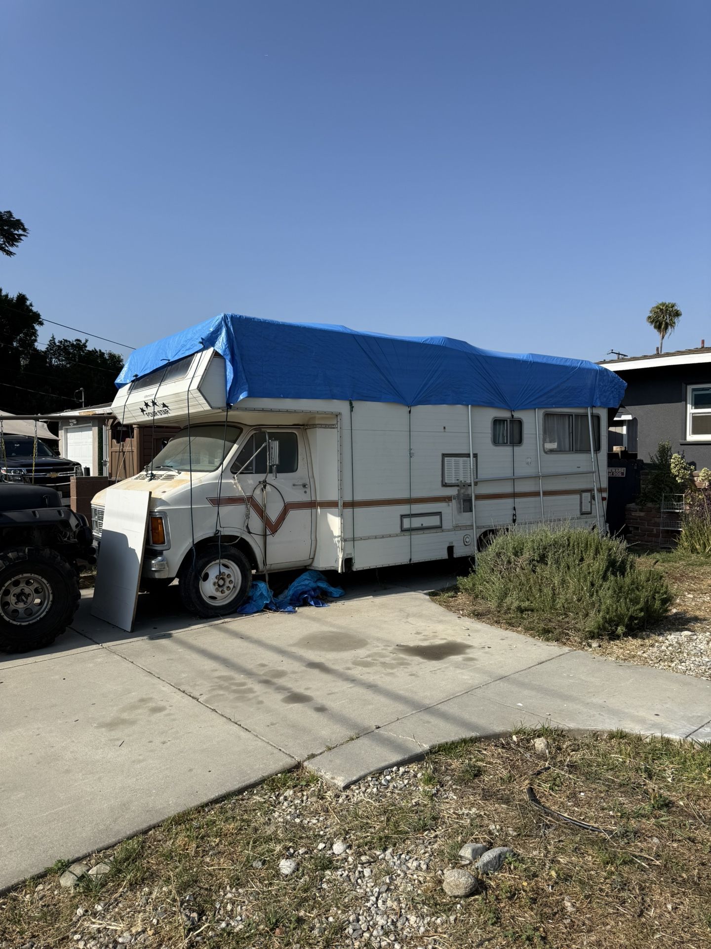 Rv / Registration Current / Does Not Run / Trades?