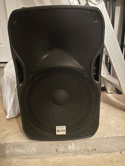 Alto Professional Powered PA Speaker