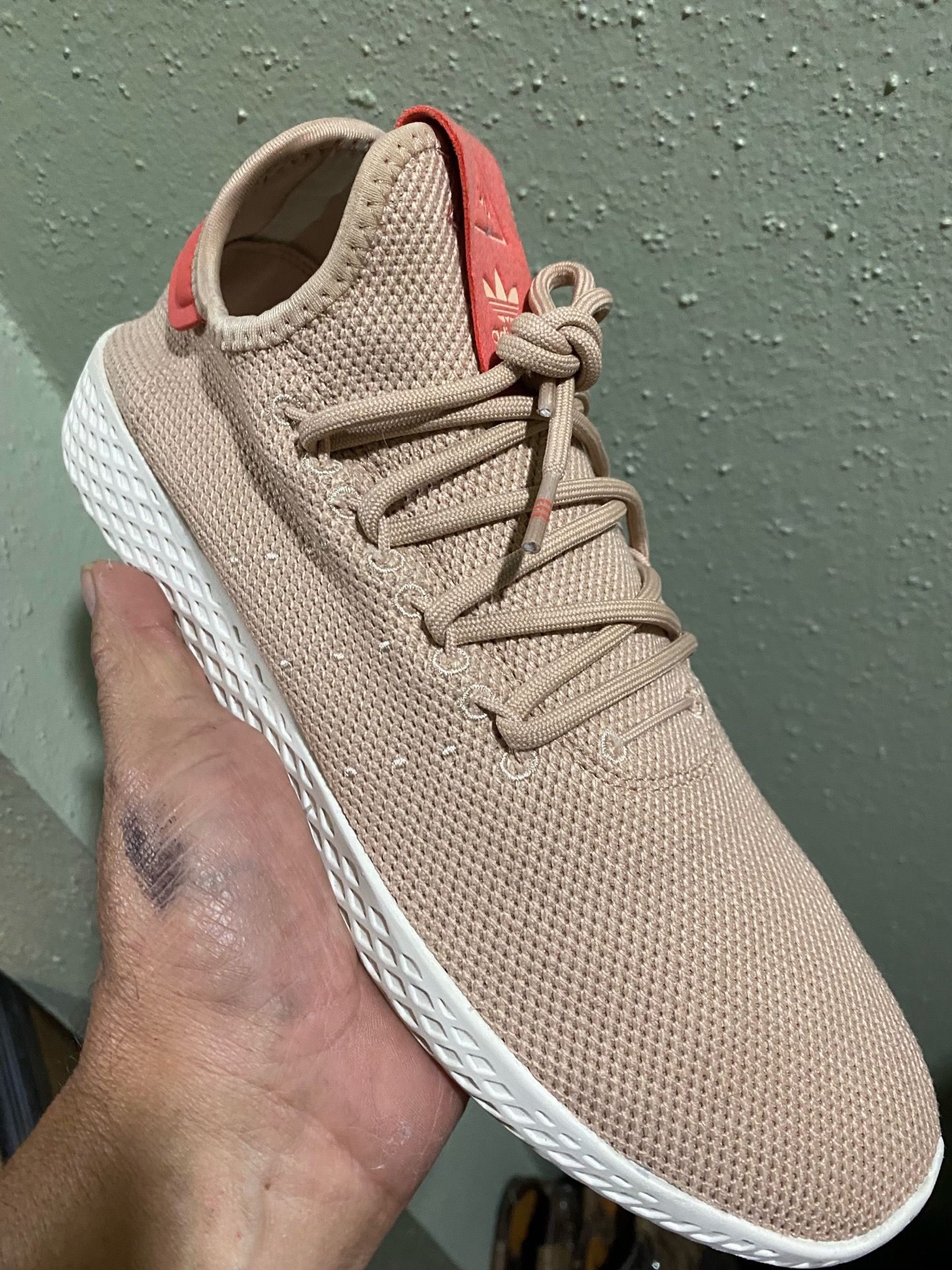 Adidas Womens Tennis HU X Pharrell Ash Pearl Pink Size 9.5new no box