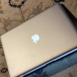 Apple MacBook Pro 15” Quad Core I7, 8GB RAM 1TB SSD $150