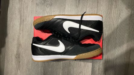 Nike gato