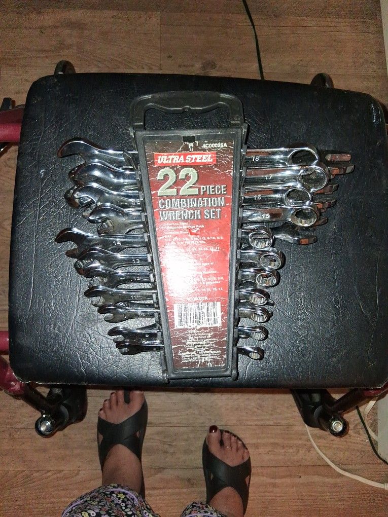 All to steal twenty two peace combination wrench set