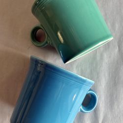 Two Vintage 10-oz FiestaWare Classic Ring Handle Mugs 