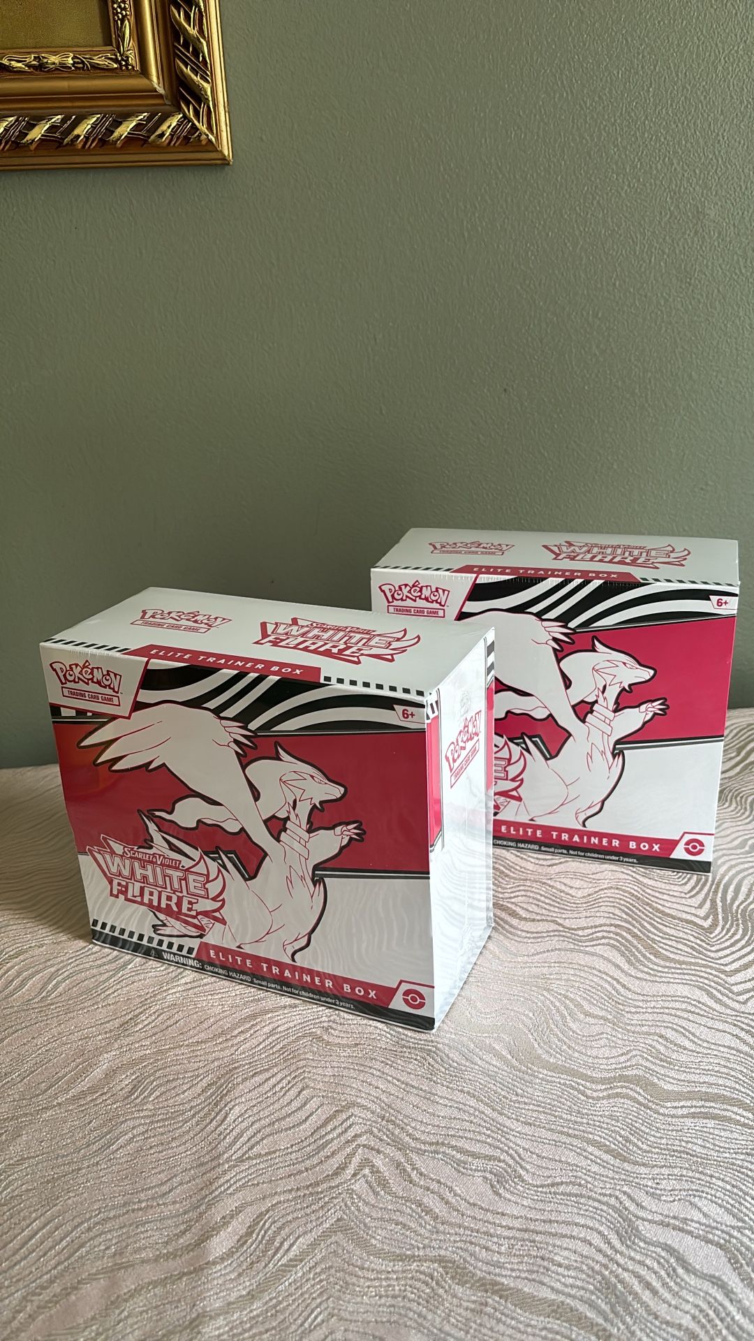 Pokémon White Flare ETB