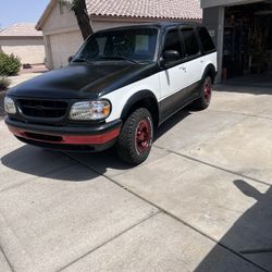 1997 Ford Explorer