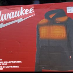 The Milwaukee M12 Heated Axis Hooded Jacket Kit