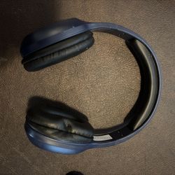 Headphones 