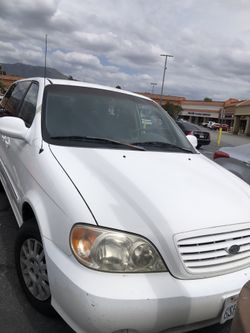 2003 KIA Sedona