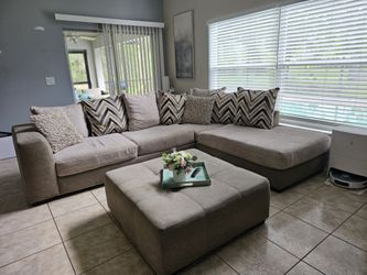 Great L-shaped sectional sofa