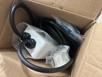 Grizzl-e EV Charger with Cable and Accessories