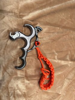 Ultraview Hinge Release with 2 & 3 finger options