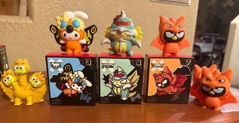 Hello Kitty x Godzilla x McDonald’s Mini Figure Set for trade