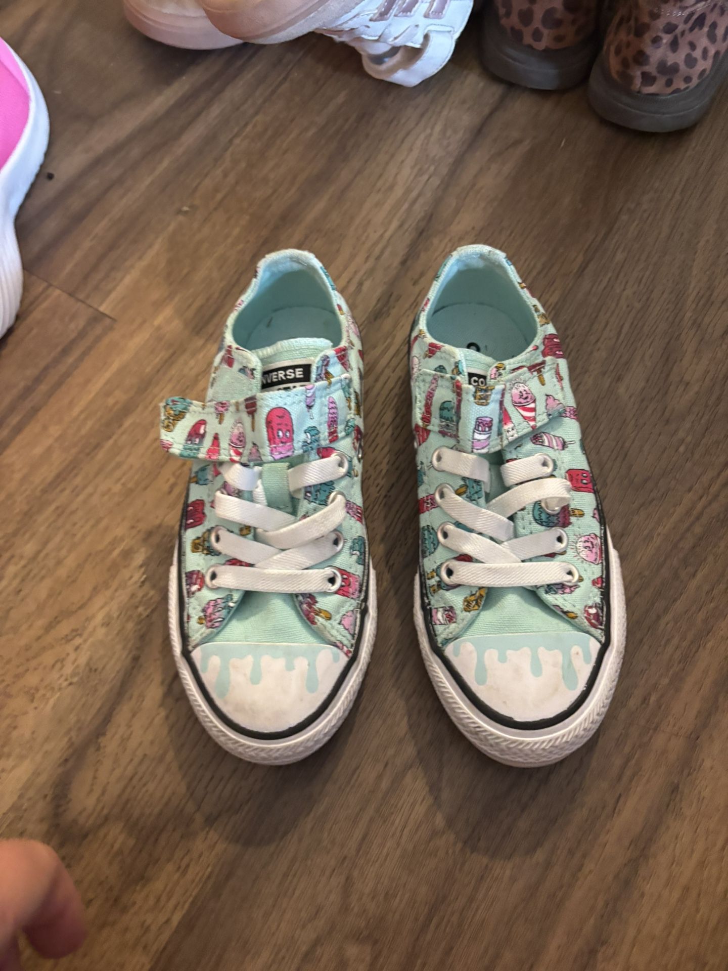 Converse Girls Shoes