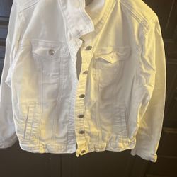 Chamarra Y Pantalón Blancos