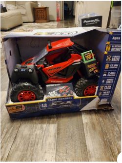 GIANT New Bright (1:5) Polaris RZR XP Pro 12.8V Remote Control Red ATV 2.4GHz