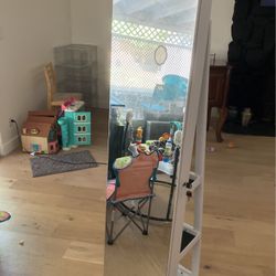 Giantex 63.5H Jewelry Armoire 