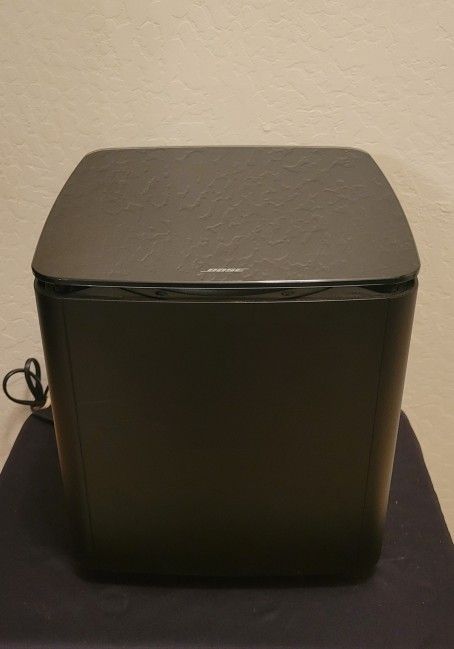 Bose Acoustimass 300 Wireless Bass Subwoofer