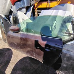 2009-2013 Infiniti G37 Convertible Front Door Driver Left Side 