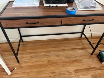 Mini escritorio o mueble simple con dos cajones