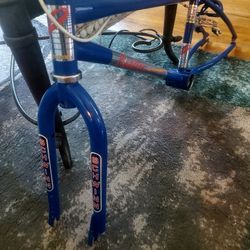 Old School Bmx- 87 SCHWINN PREDATOR- 