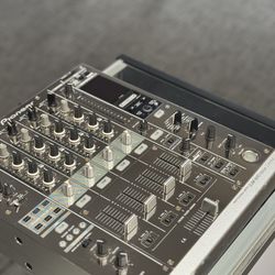 Pioneer DJM-900NXS-M Limited Mirror Platinum DJ Mixer – RARE