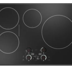 Café™ Series 30" Built-In Touch Control Induction Cooktop

