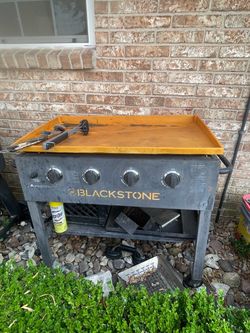 Black stone grill